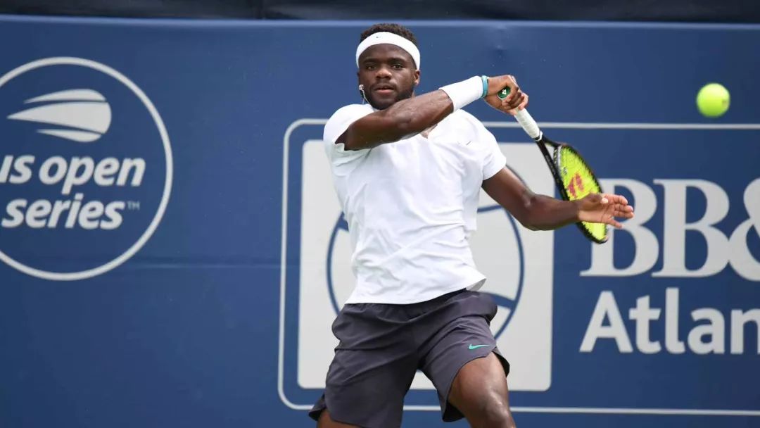  蒂姆连续十场比赛得分超过高光表现，勇士挑战极限！